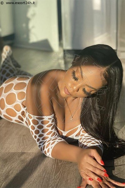 Foto Alisha  Hott  Annunci Girl 3333948537
