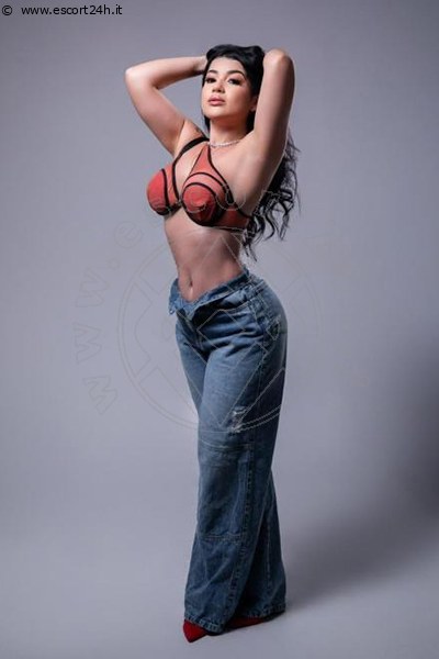 Foto Tatiana  Annunci Escort 3775933032